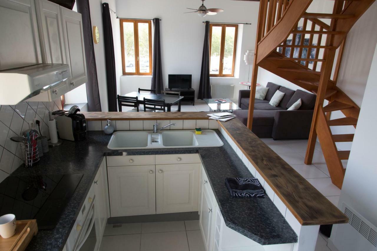Duplex De Charmes N°1 Auxerre. Apartment *